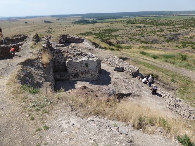 Археологи из Болгарии нашли недалеко от Бургаса статуэтку римской эпохи из бронзы